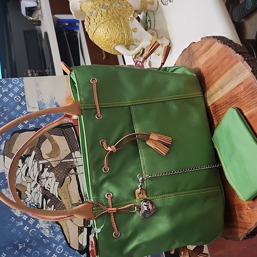 Sharif Studio Green Nylon & Leather Trim Handbag w/Pouch & Purse Charm Rare Euc! - Picture 15 of 15